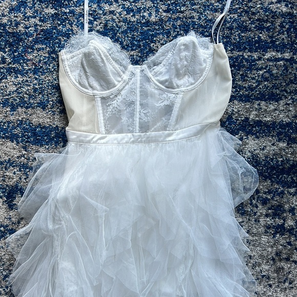 For Love & Lemons Bustier Gown in White Small - Picture 4 of 10